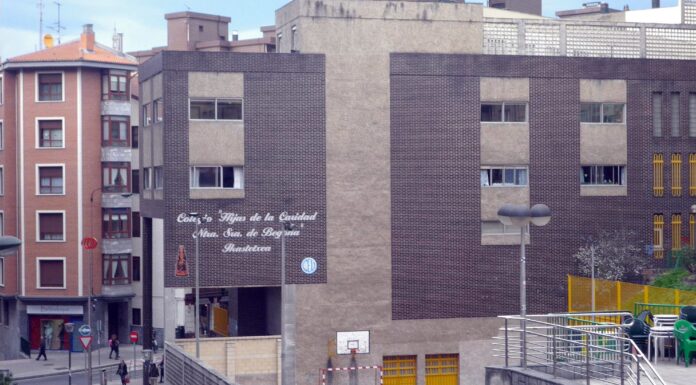 Un colegio de Santutxu tendrá que pagar 40.000 euros por adoptar una «actitud de espectador» en un caso de bullying