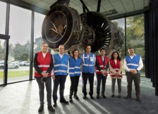 El consejero Mikel Jauregi visita ITP Aero, empresa vasca líder global en la fabricación de motores aeronáuticos más eficientes y sostenibles