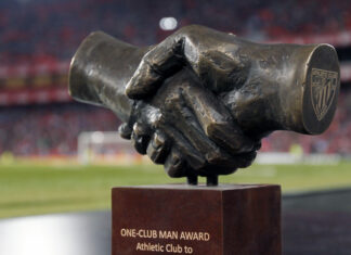 Bergomi y Gstöttner, ganadores del One Club Award 2024, en el Geuria! Sport Bar de San Mamés