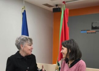 Nerea Melgosa sailburua Grainne O’hara ACNURek Espainian duen ordezkari berriarekin elkartu da Bilbon