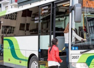 Diputación aprueba el billete gratuito de Bizkaibus para menores de hasta 12 años
