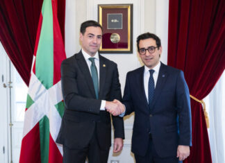 Imanol Pradales lehendakaria Stephane Séjourné Europako Batzordeko lehendakariorde exekutiboarekin bildu da