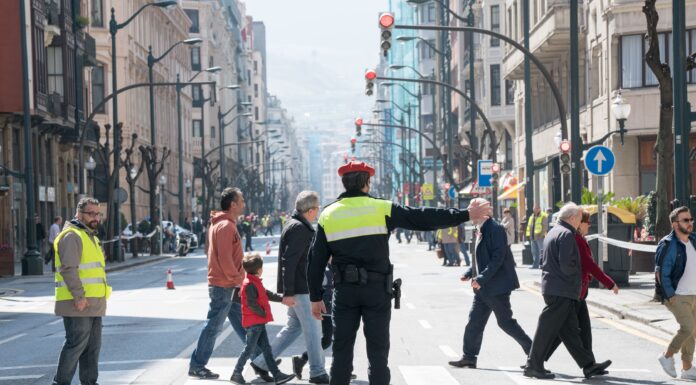La Policía Municipal de Bilbao pone en marcha una campaña para evitar atropellos en vías urbanas