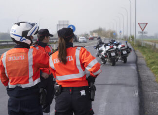 Eusko Jaurlaritzak trafiko zaintzeko eta kontrolatzeko 32 kanpaina egingo ditu, istripu larriak eragiten dituzten arrisku-portaerak prebenitzeko