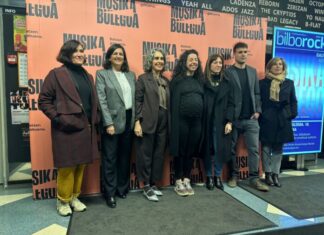 Musika Bulegoak 10.urteurrena ospatu du