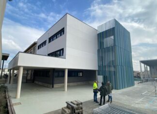 Hezkuntza Departamentuak Ciudad de Corella ikastetxea handitzeko lanak amaitu ditu 1,2 milioi euroko inbertsioaren ondoren