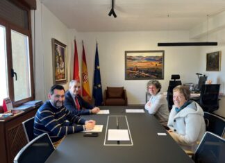 Lurralde Kohesioak eta Urrotz-Hiriko Udalak Sanguibel kaleko zeharbidea (NA-8103) hobetzeko hitzarmena sinatu dute 490.000 euroko inbertsioarekin