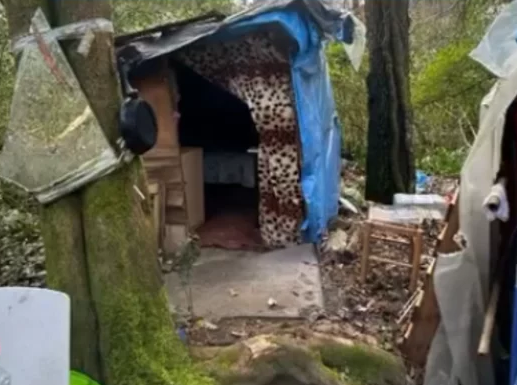 LAB tacha de «racista» el desalojo de un asentamiento en la zona de Manteo de Donostia