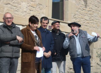 Raúl Pérez Iratxeta Arabako Errioxako 2025eko olioaren aurkezpenean Moredan: «Labore honek aukera handiak eskaintzen ditu Araban»