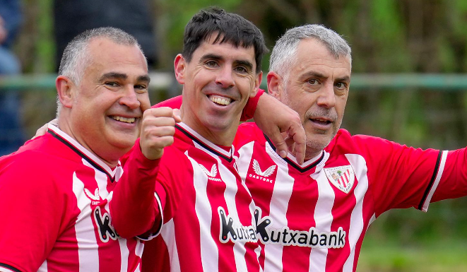 Los veteranos del Athletic ganan en el campo del CD Vulcano