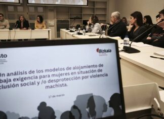 Bizkaia estudia una nueva visión de alojamiento para mujeres sin hogar y víctimas de violencia machista