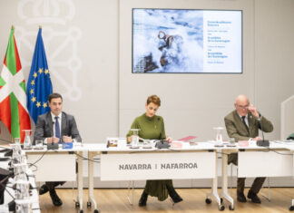 Euskadik eta Akitania Berriak Europako Garraio komisarioa gonbidatu dute Atlantikoko trenbide korridorearen egungo egoera bertatik bertara ezagutzeko