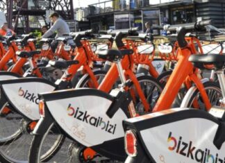BizkaiBizi-ren bi geltoki berri inauguratu dira Barakaldon