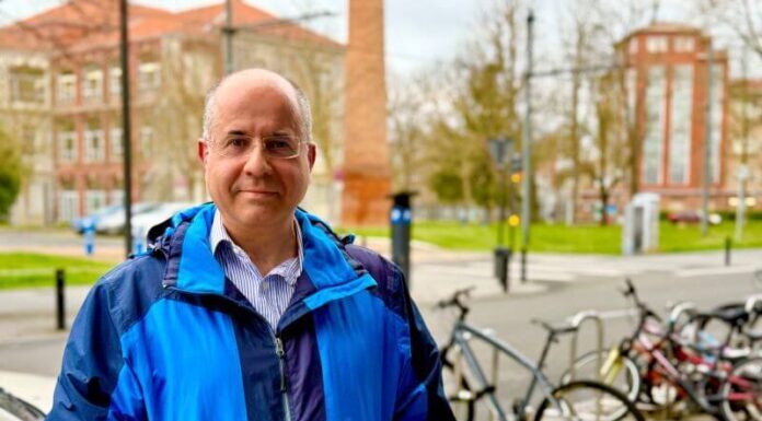 Icónica, errotulua artelan bihurtzen denean