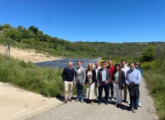 Irujo kontseilariak Bargotako azpiegitura fotovoltaiko berria inauguratu du, Gobernuak 70.388 euroko dirulaguntza emanda