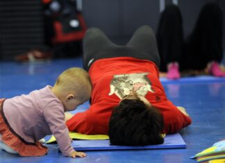 El Ayuntamiento de Bilbao realizará sesiones con padres y madres para fomentar los vínculos con sus bebés