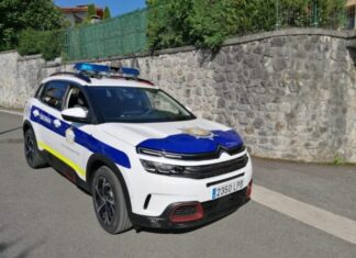 Detenido en Lezo el hombre que atacó con un cuchillo de cocina y robó a su amigo en Irun