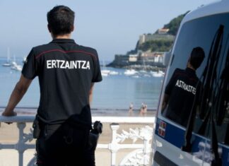 Detenido por robar con violencia el bolso a una joven en Donostia