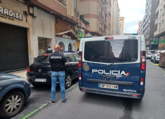 La Ertzaintza detiene a un empresario por explotar a trabajadores extranjeros en la instalación de fibra óptica