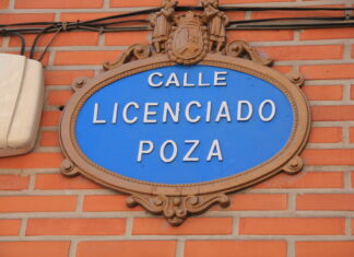 Dos detenidos por lanzar botellas a la gente en la zona de Licenciado Poza