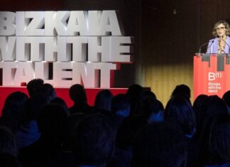 Etxanobe anuncia que Bizkaia usará su capacidad tributaria para reforzar su posición en la atracción y fidelización de talento