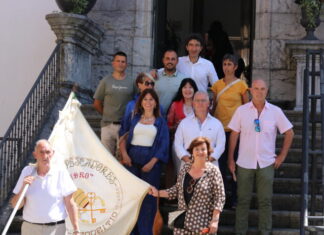 Amaia Barredo Lekeitioko Arrantzaleen Kofradiak bere zaindariari, San Pedrori, eskainitako ekitaldietan