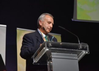 Juan Carlos Gonzalez: «Gure kezkarik handiena landa-albaitarien belaunaldi-erreleborik eza da, datozen urteetan nabarituko degu»
