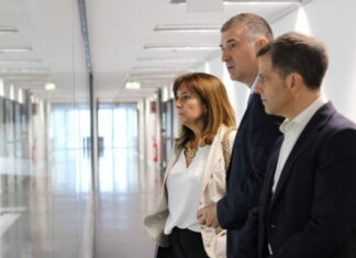 Amaia Barredok nekazaritzako elikagaien sektorean irtenbide iraunkorrak, digitalak eta eraldatzaileak bultzatzeko I+G arloan egindako Tecnaliako proposamenak ezagutu ditu
