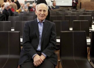 In memoriam: Joxe Azurmendi (1941-2025), Euskal Herriarekin konprometitutako pentsalaria