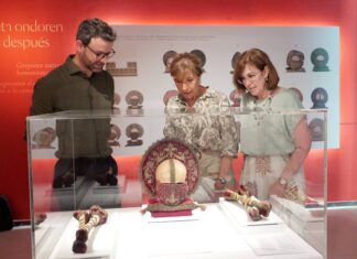 Reliquias de Martioda. El Tesoro restaurado un viaje al esplendor y misterio (la Edad Moderna) en Arkeologia Museoa