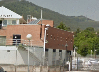 La Ertzaintza detiene en Bizkaia a un miembro de un grupo itinerante especializado en robos en empresas