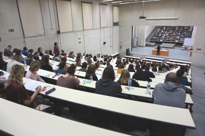 examen-oposiciones-OPE-2-696x463-1