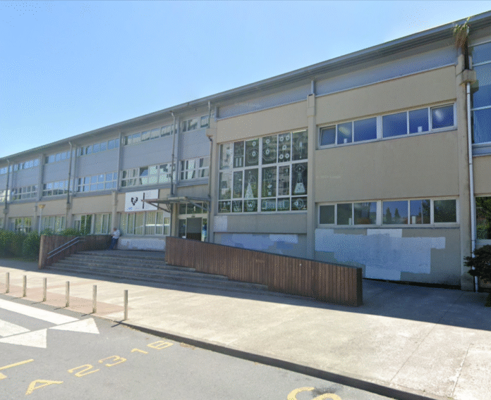 ztf_fct-Zientzia-eta-Teknologia-Fakultatea-Facultad-de-Ciencia-y-Tecnología-09-15-2025_09_30_AM