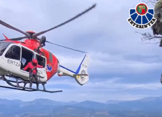 La UVR de la Ertzaintza rescata a un hombre en el Parque Natural de Gorbeia