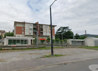 Seis jóvenes detenidos, dos de ellos menores, por agredir y robar a un chico en la estación de tren de Urnieta