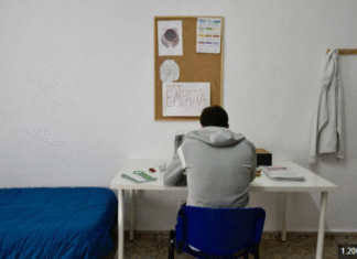 Detenidos al menos seis padres magrebíes por abandonar a sus hijos en Euskadi