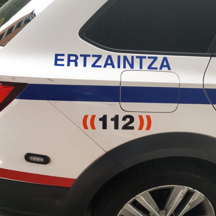 ertzaintza34-696x696-1