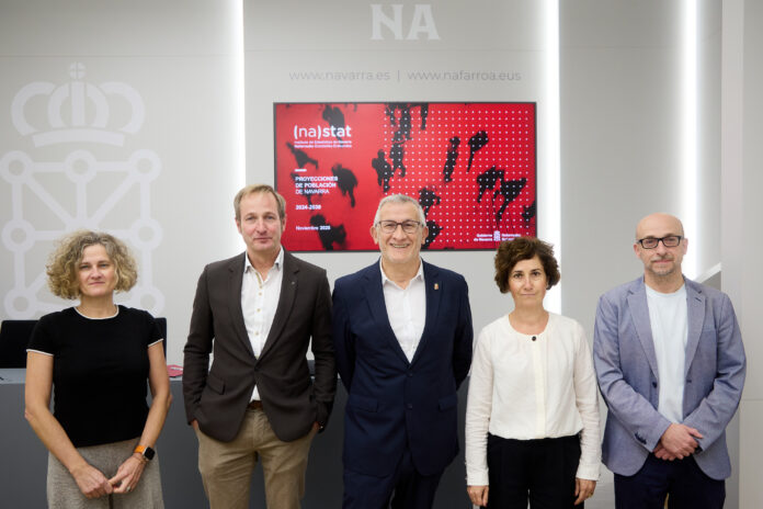 20251104_Taberna_proyeccionesNastat_01-696x464-1