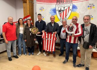 Murgia celebra la inauguración oficial de la Peña Zuia Athletic Club, la duodécima en Araba
