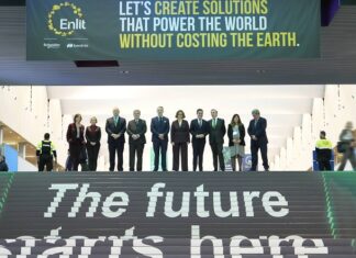 La Diputada general de Bizkaia inaugura Enlit Europe 2025 reivindicando una transición energética que refuerce al sector