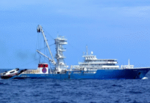 Un atunero de Bermeo repele un ataque pirata en el océano Índico