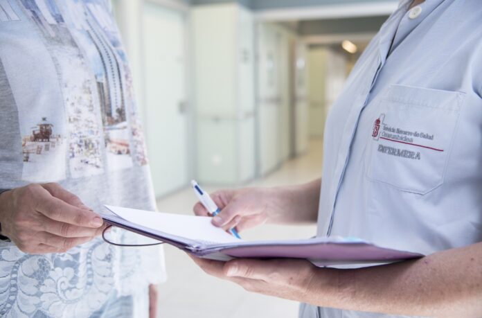 enfermera-chn-redux-696x459-1