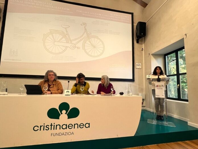 n770_Beka_bizikleta_05-696x522-1