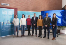 300 pertsonak baino gehiagok parte hartu dute, Azkoienen, Navarrabiomed-ek bultzatutako genero dimentsioko ikerketari buruzko zientzia-foroaren antzerki-jardueran