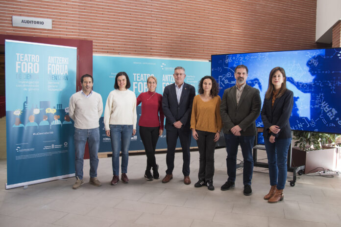 1-TeatroForoPeralta-_grupo-696x464-1