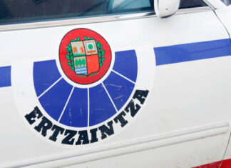 Bi lagun atxilotu dituzte Bermeon, arma zuriz egindako lesio eta mehatxuengatik