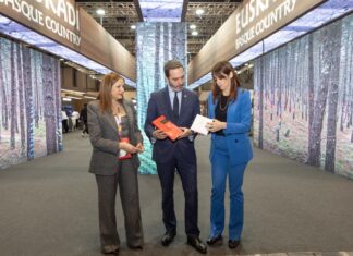 El stand de Euskadi marca el inicio de un año clave para el turismo vasco en FITUR 2026