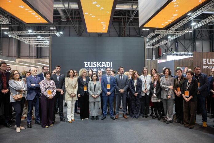 n770_fitur__3_-696x465-1