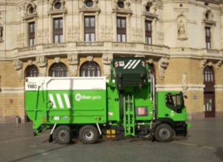 El Ayuntamiento de Bilbao distribuye folletos informativos sobre la nueva Tasa de Residuos Urbano