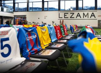 El Athletic Club refuerza su compromiso con el fútbol base en la cuarta edición del Euskal Non-League Day